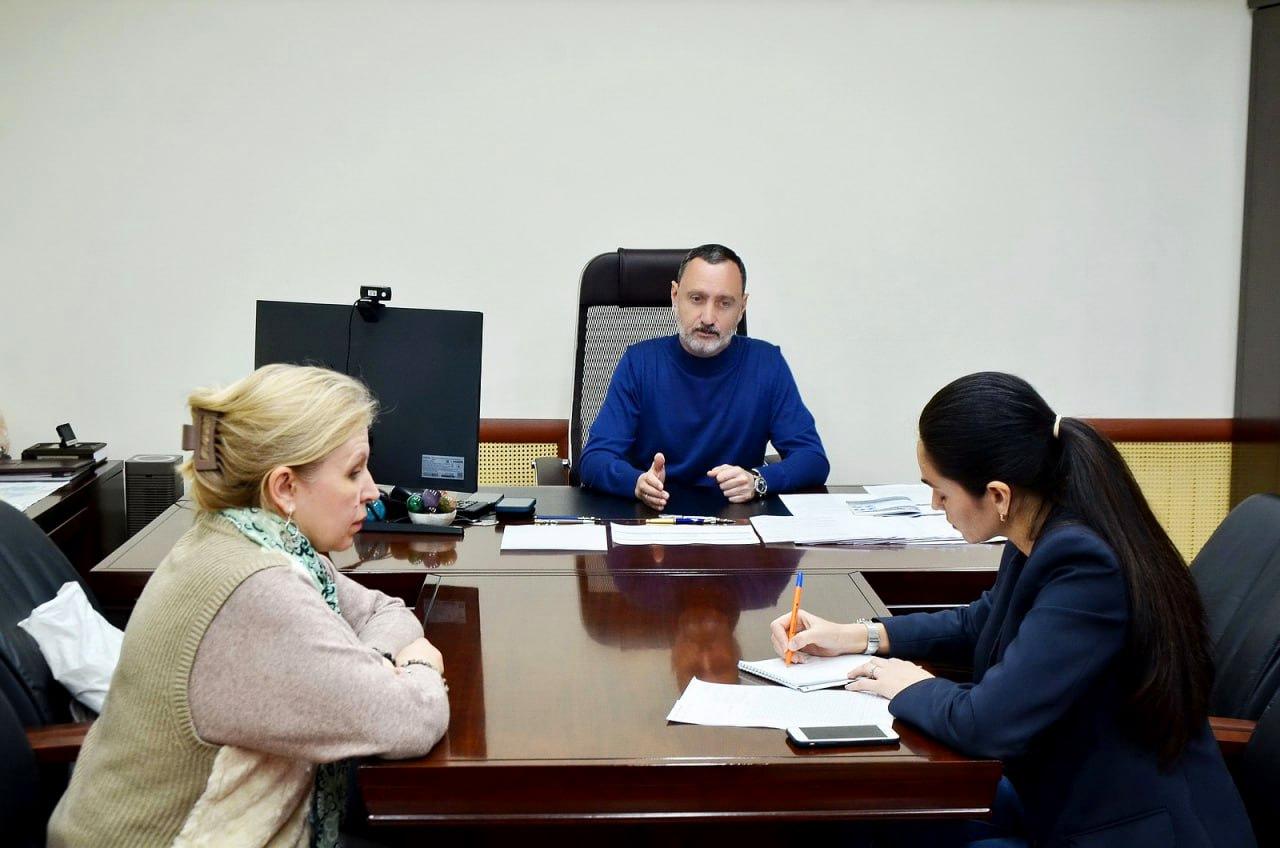 Виктор Тепляков провел встречу с жителями Центрального района Сочи