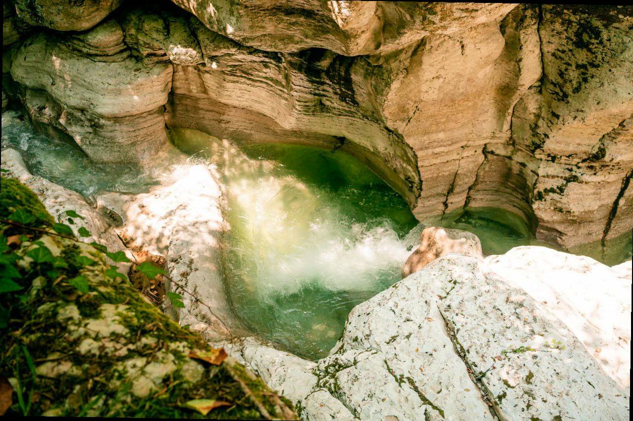 Осенний отпуск в Хосте: спокойствие и красота без толпы туристов
