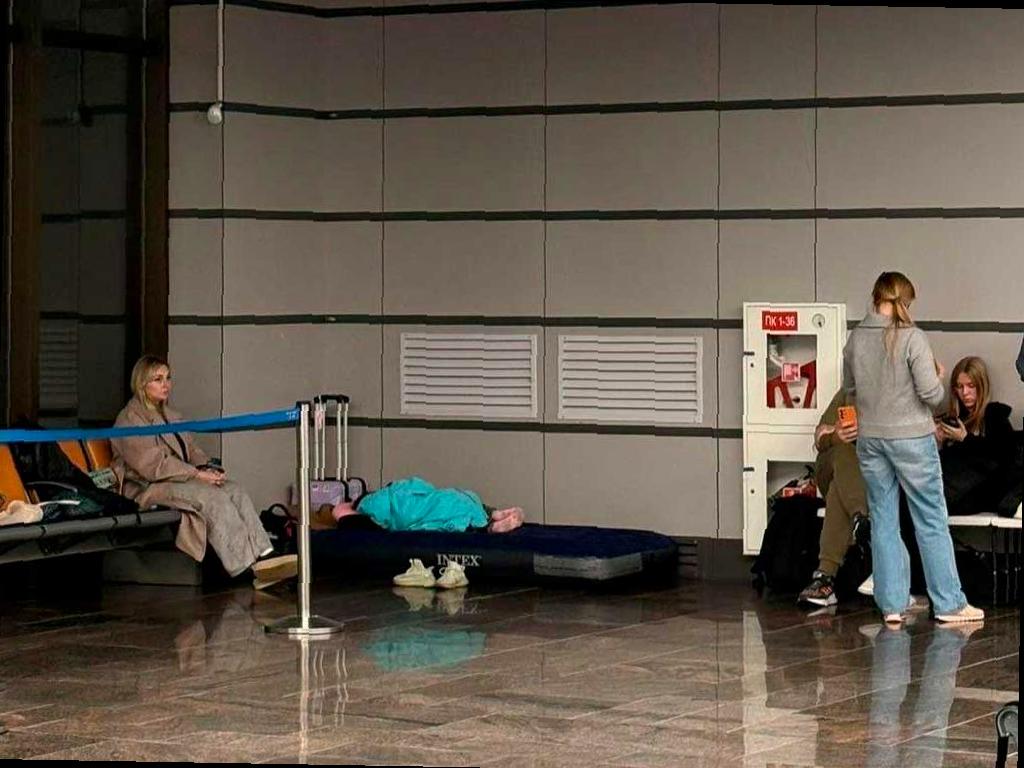 Задержки рейсов в аэропорту Сочи