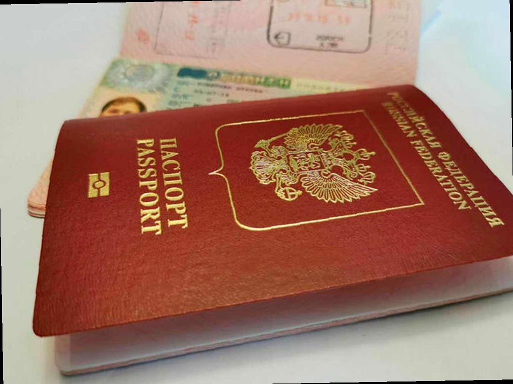 Россия временно остановила выдачу паспортов РФ в Абхазии