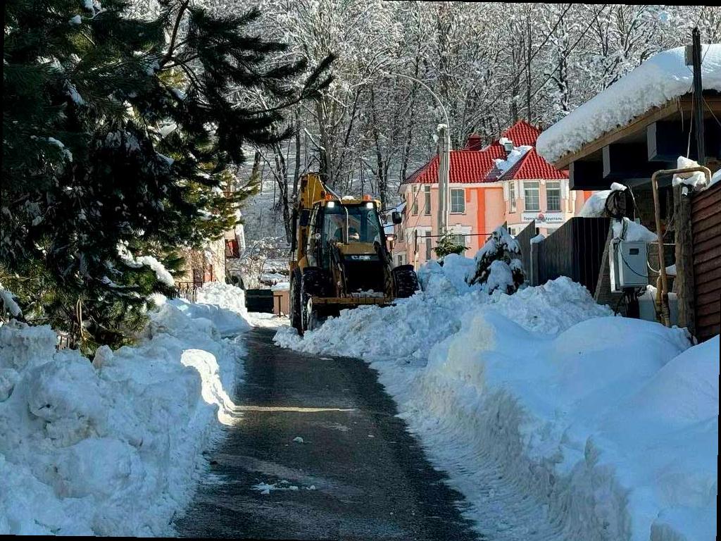 В Сочи ожидаются сильные дожди и снегопады 8-9 февраля