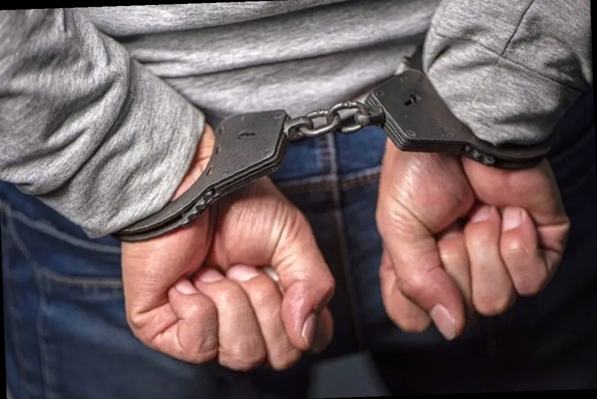 В Сочи будут судить группу полицейских за взятки и превышение полномоч