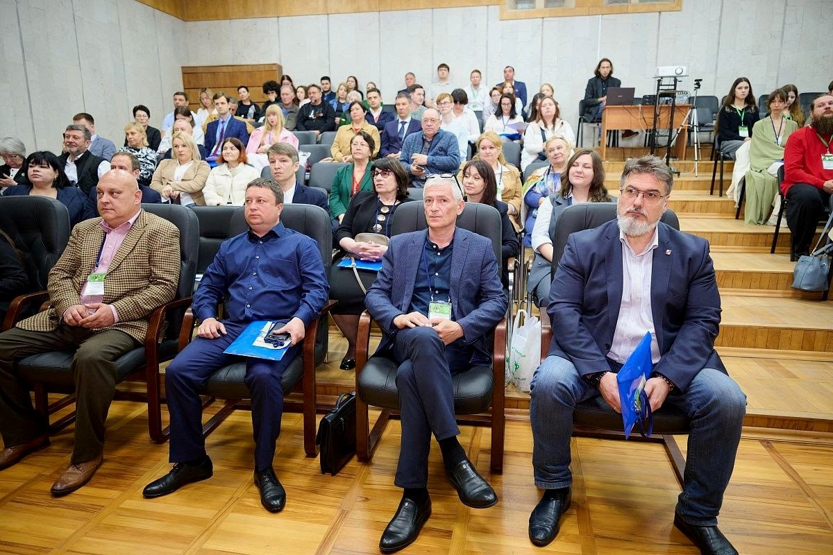 Будущее российского чаеводства обсудили в Сочи на конференции