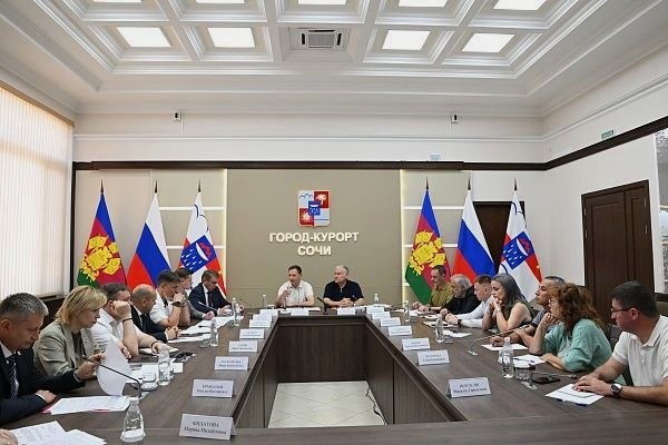 Новые подходы к борьбе с американской белой бабочкой обсуждены в Сочи