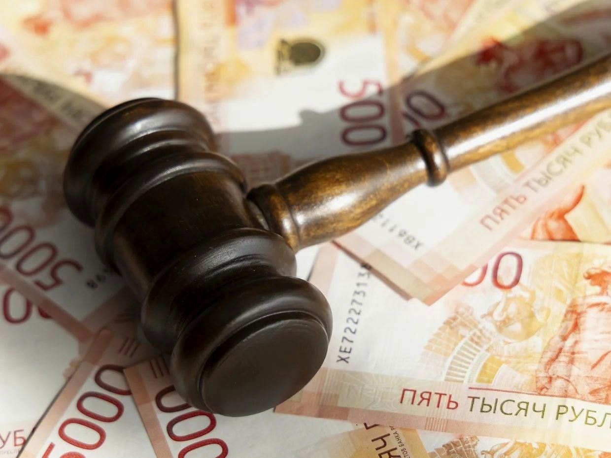 Суд обязал выплатить более 32 млн рублей за самовольное строительство в Сочи